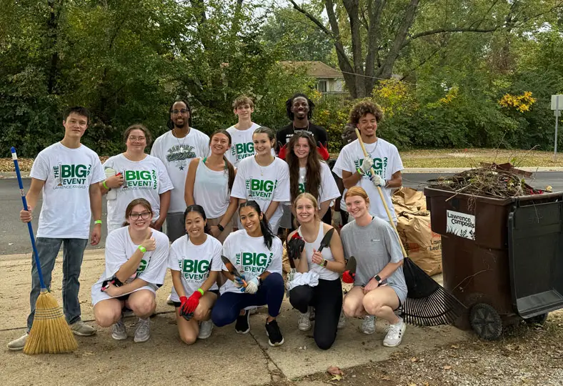Students volunteering at the Big Event